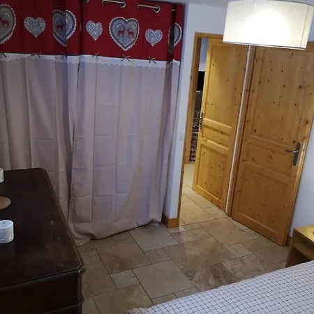 16 Pers Proche Des Pistes Chalet