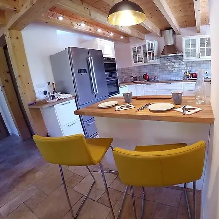 Chalet 16 Pers Proche Des Pistes *